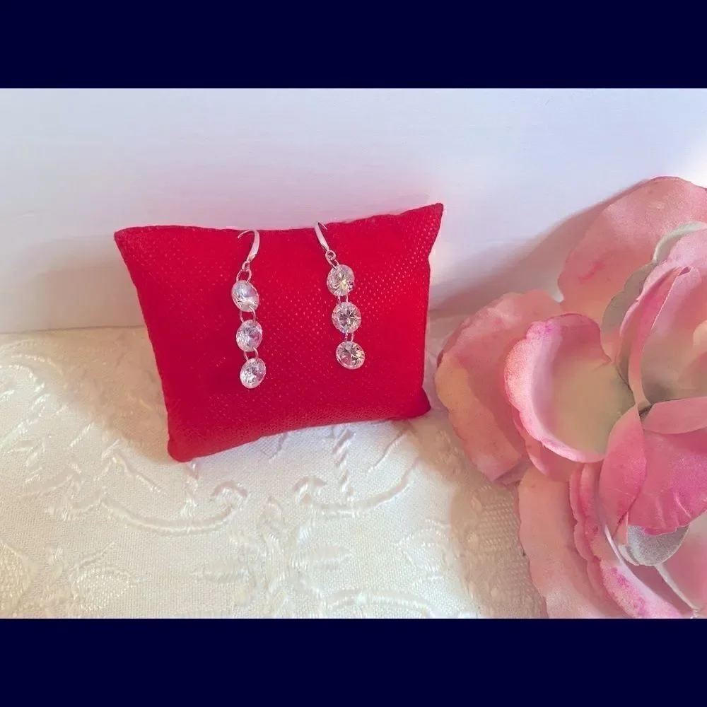 💥Swarovski Sophisticated Crystal Drop Earrings